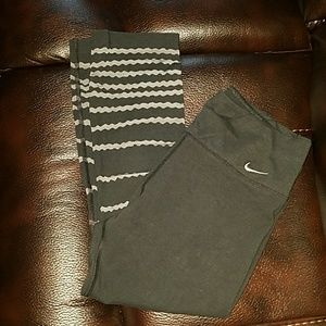 Nike workout leggings